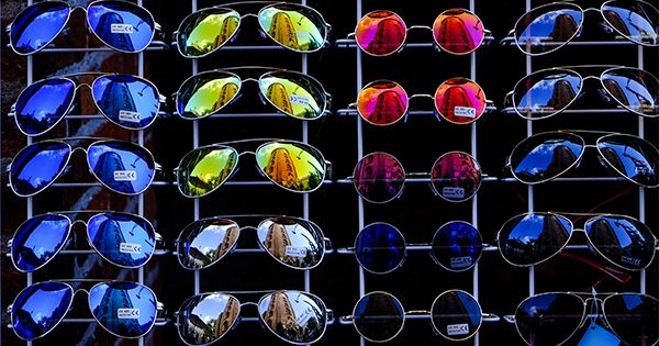 What Are Mirrored Sunglasses? - Vooglam