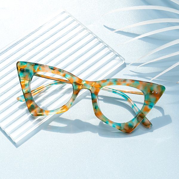 model wearing Gretchen - Geometric Floral Eyeglasses 1