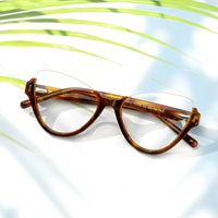 Omayra - Cat Eye Tortoise Eyeglasses | Vooglam On Model