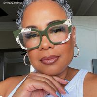 Terrie - Square Dark/Green Eyeglasses - 8