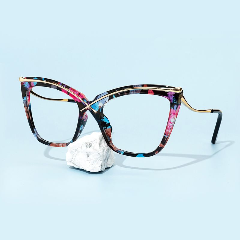 Janina - Cat Eye Floral Eyeglasses | Vooglam On Model