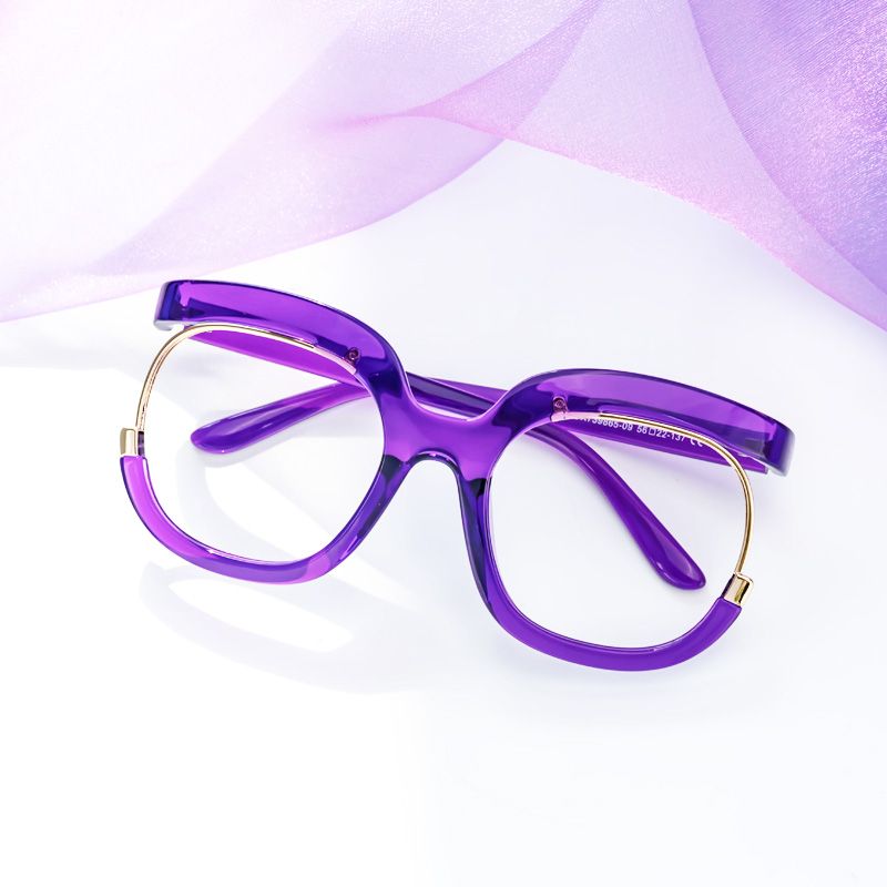 Fredia - Square Purple Eyeglasses | Vooglam On Model