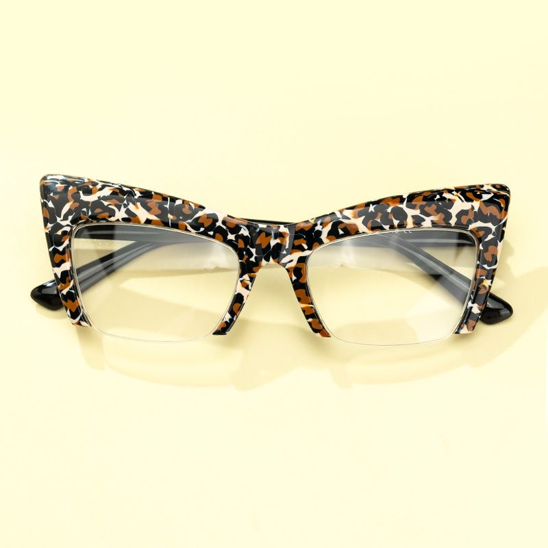 model wearing Garza - Cat Eye Leopard Eyeglasses 1