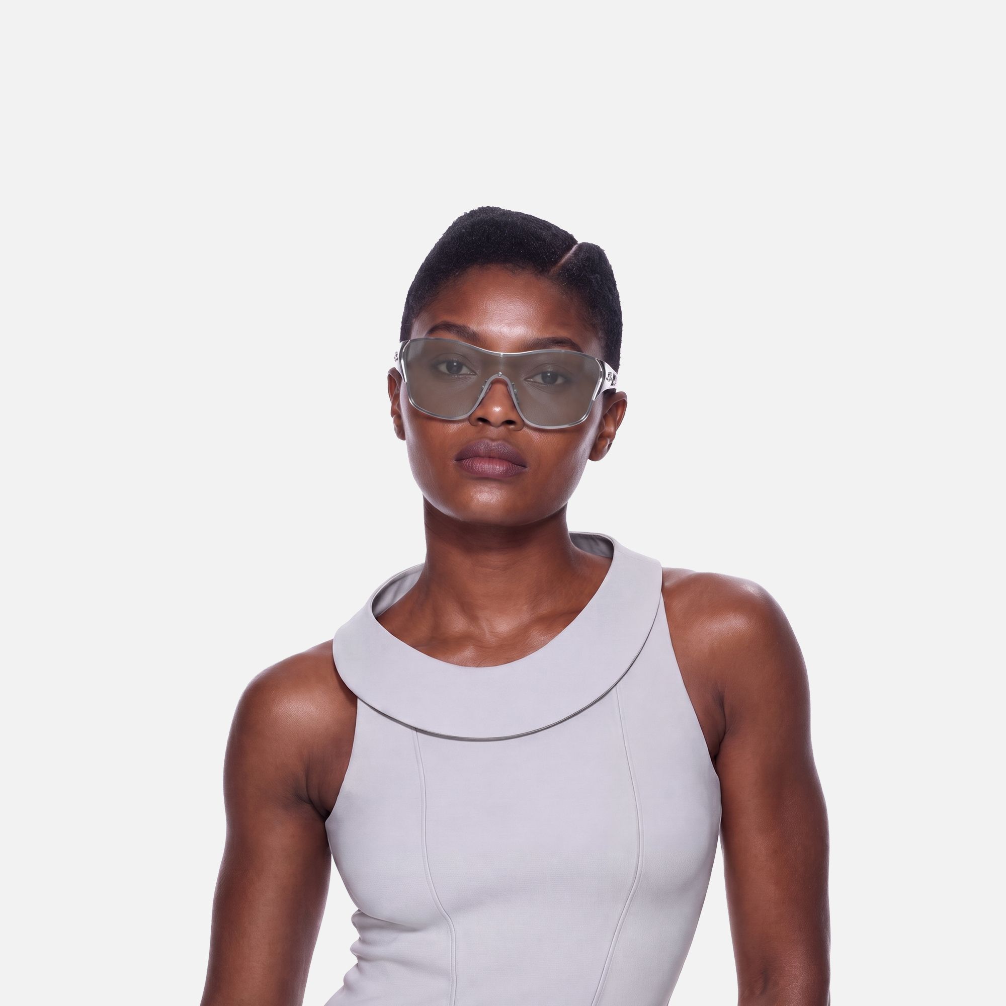 Suzuka - One Piece Shiny Silver Shield Sunglasses by Vooglam - On Model