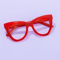 Judith - Butterfly Red Eyeglasses | Vooglam On Model