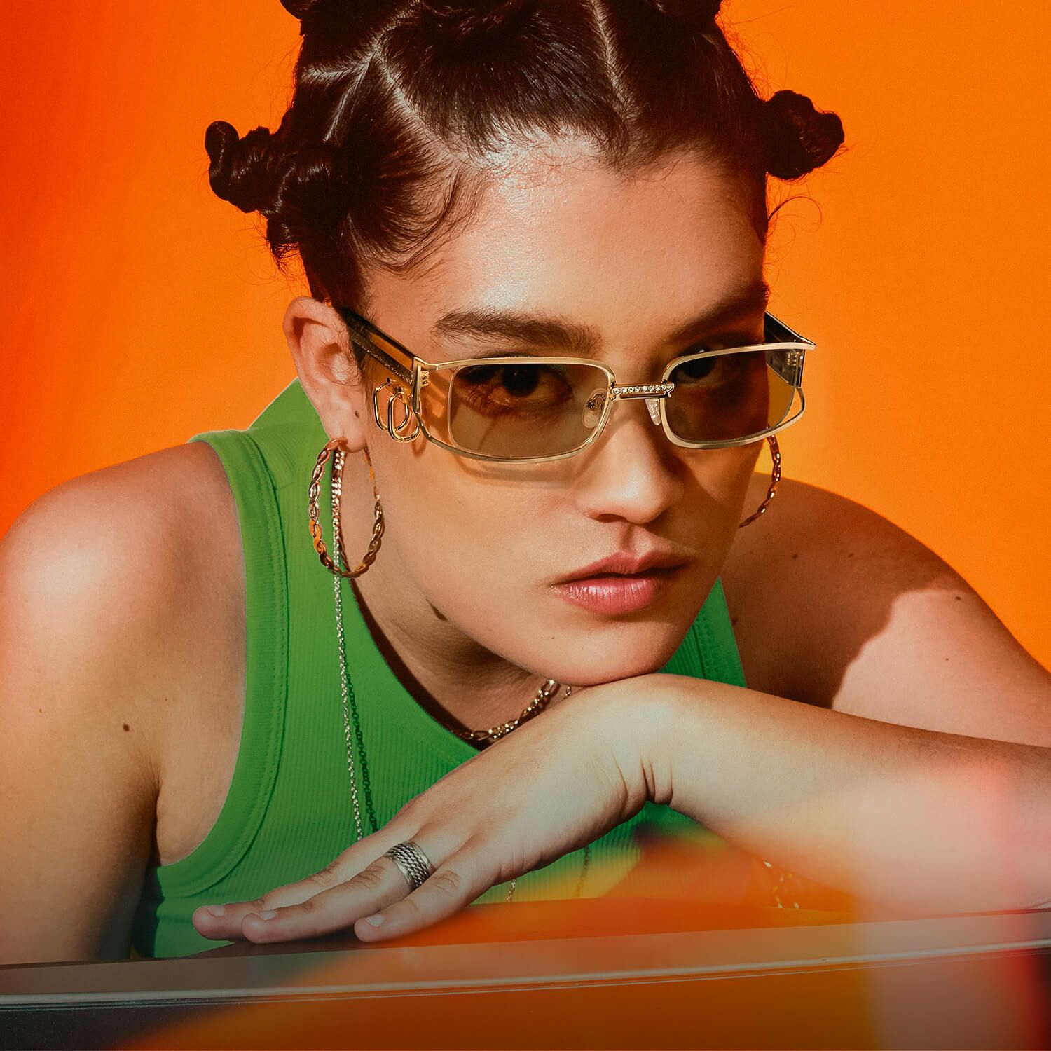 Riff - Rectangle Gold Sunglasses by Vooglam - On Model