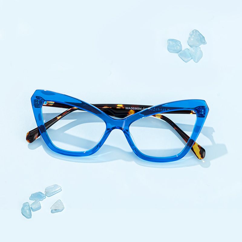 model wearing Shaneika - Cat Eye Blue Eyeglasses 1