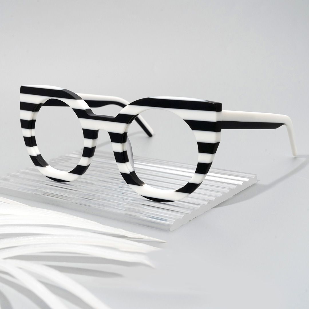 model wearing Marisa - Cat Eye White/Black Eyeglasses 1