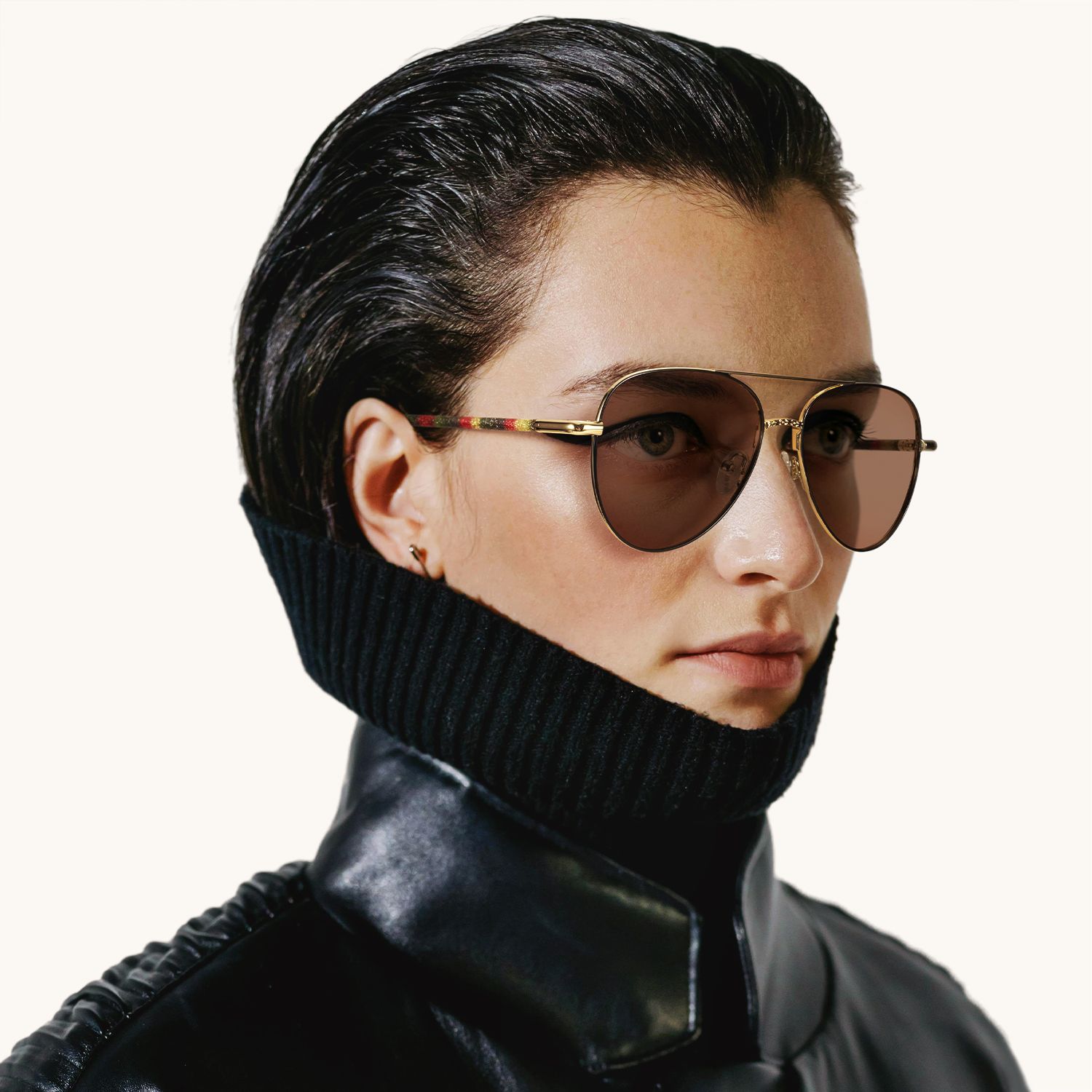 Joni - Aviator Two-tone Sunglasses by Vooglam - On Model
