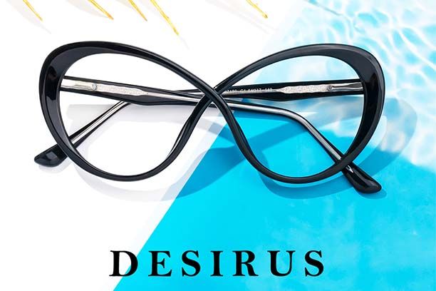 Full-rimmed frame glasses for round faces