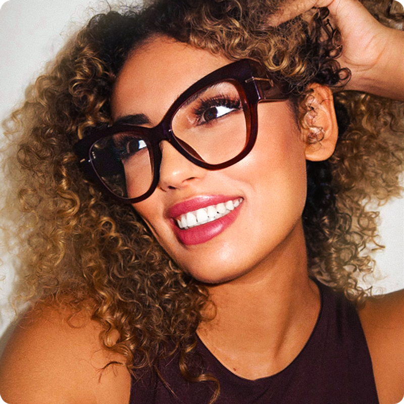 Fashionable model undefined glasses 1