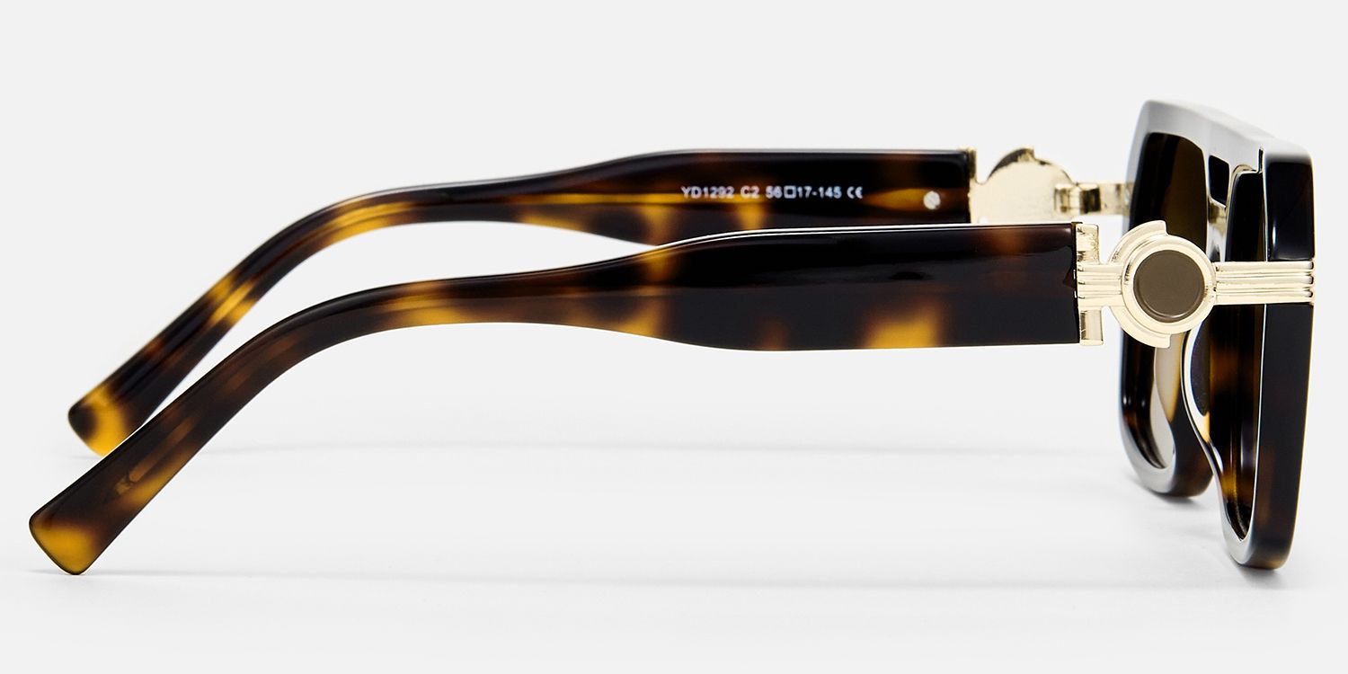 Maverick - Aviator Tortoise Sunglasses by Vooglam - Side View
