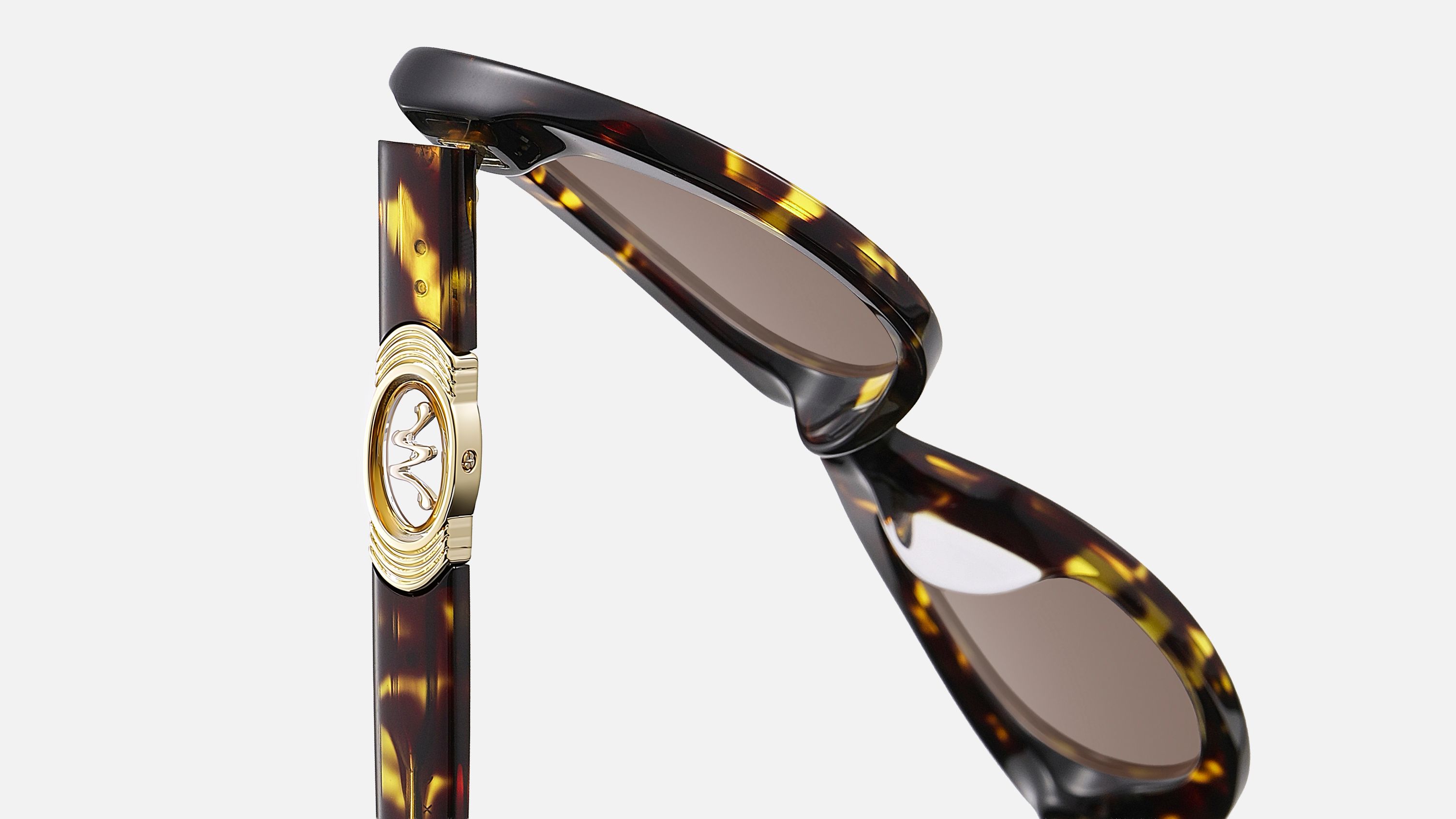 Vooglam Ginza Eyeglasses Premium Craftsmanship Details: A sharper take on cat-eye
