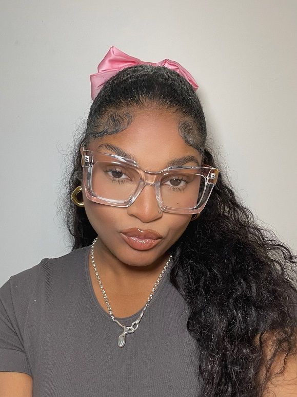 Vooglam review by Brenique Symonette on Pacheco: Love these glasses. - Image 1