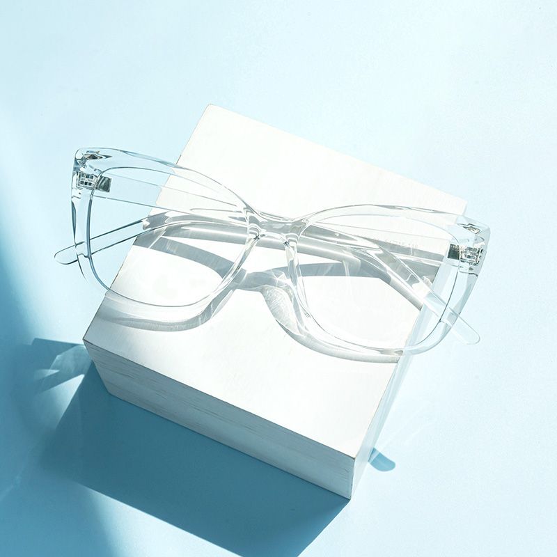 Raquel - Square Crystal Eyeglasses | Vooglam On Model