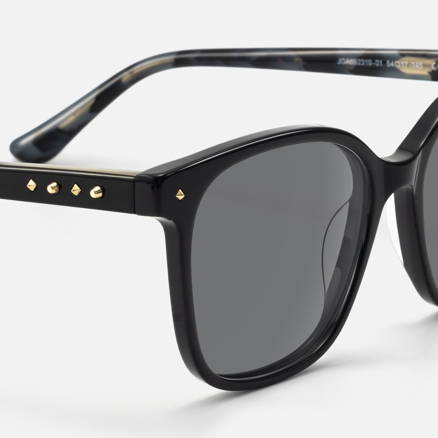 Radical - Rounded Square Black Sunglasses by Vooglam - Design Details