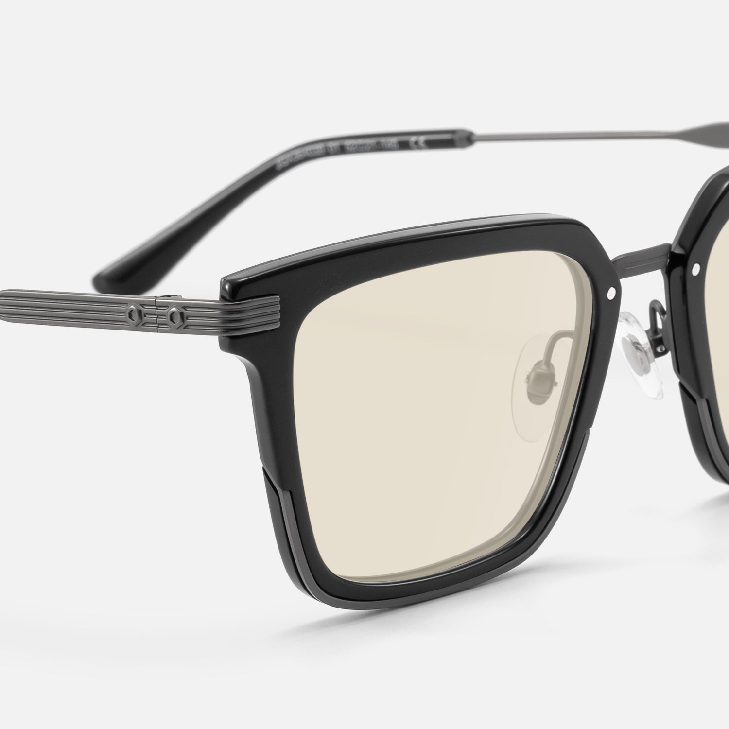 Kassel - Matte Gunmetal Acetate Metal Sunglasses by Vooglam - Design Details
