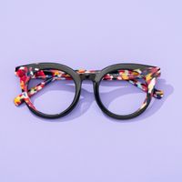 Elmore - Round Black Eyeglasses | Vooglam On Model