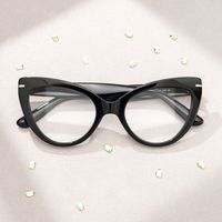 Veromca - Black Cat Eye Glasses | Vooglam On Model