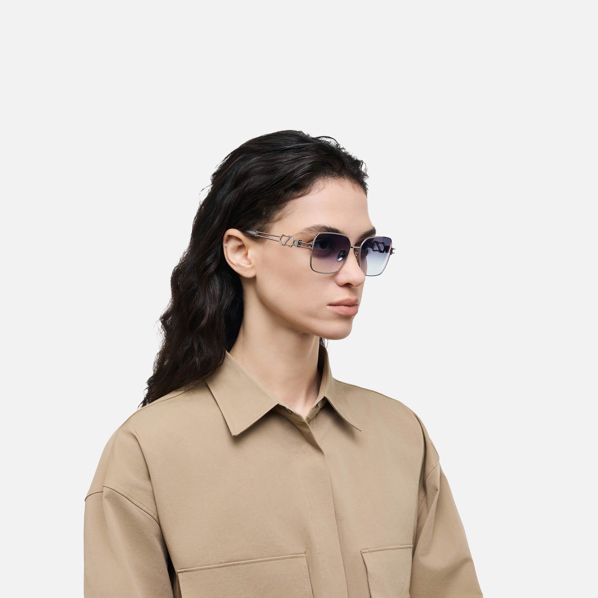 The Architect - Gunmetal Gradient Gray Sunglasses by Vooglam - Side View On Model