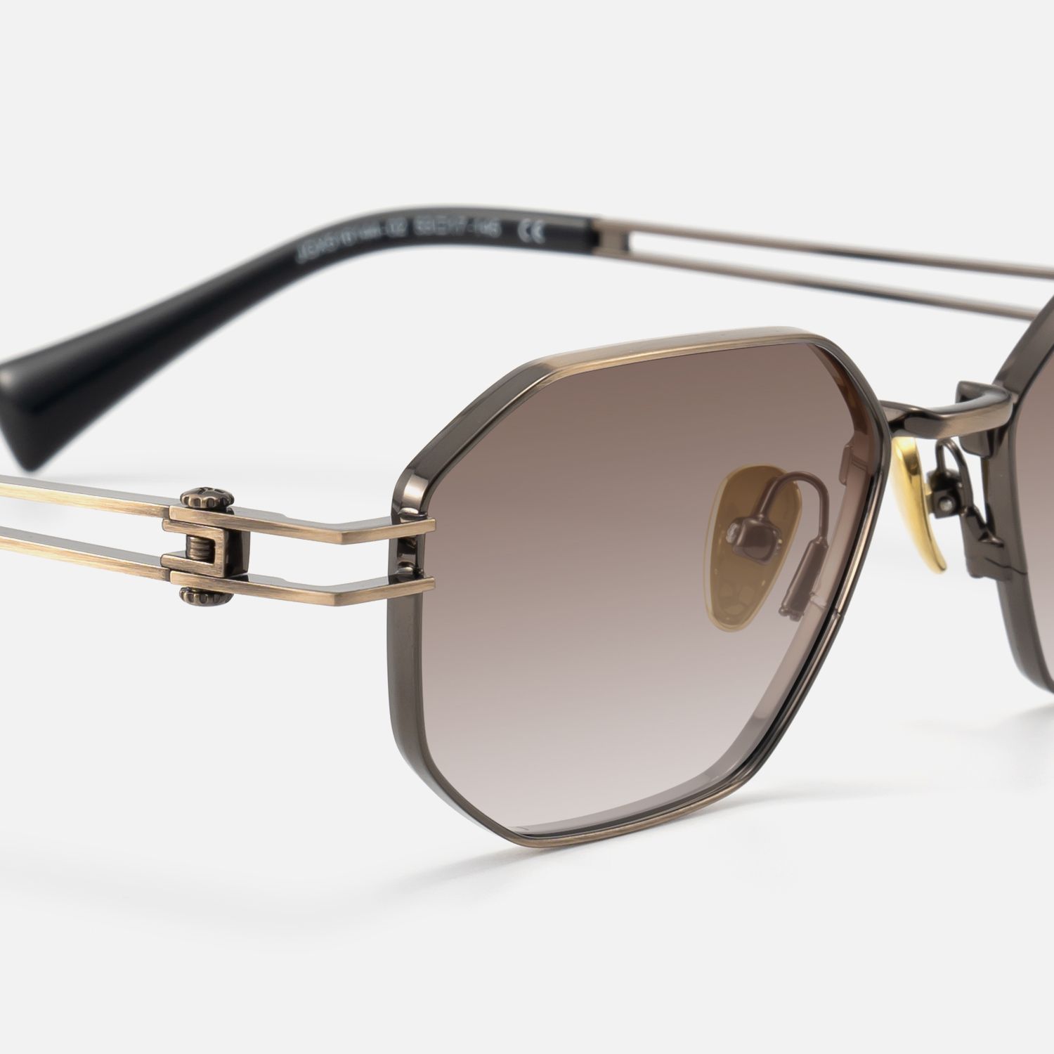 Loos - Gold Double Wire Geometric Sunglasses by Vooglam - Design Details