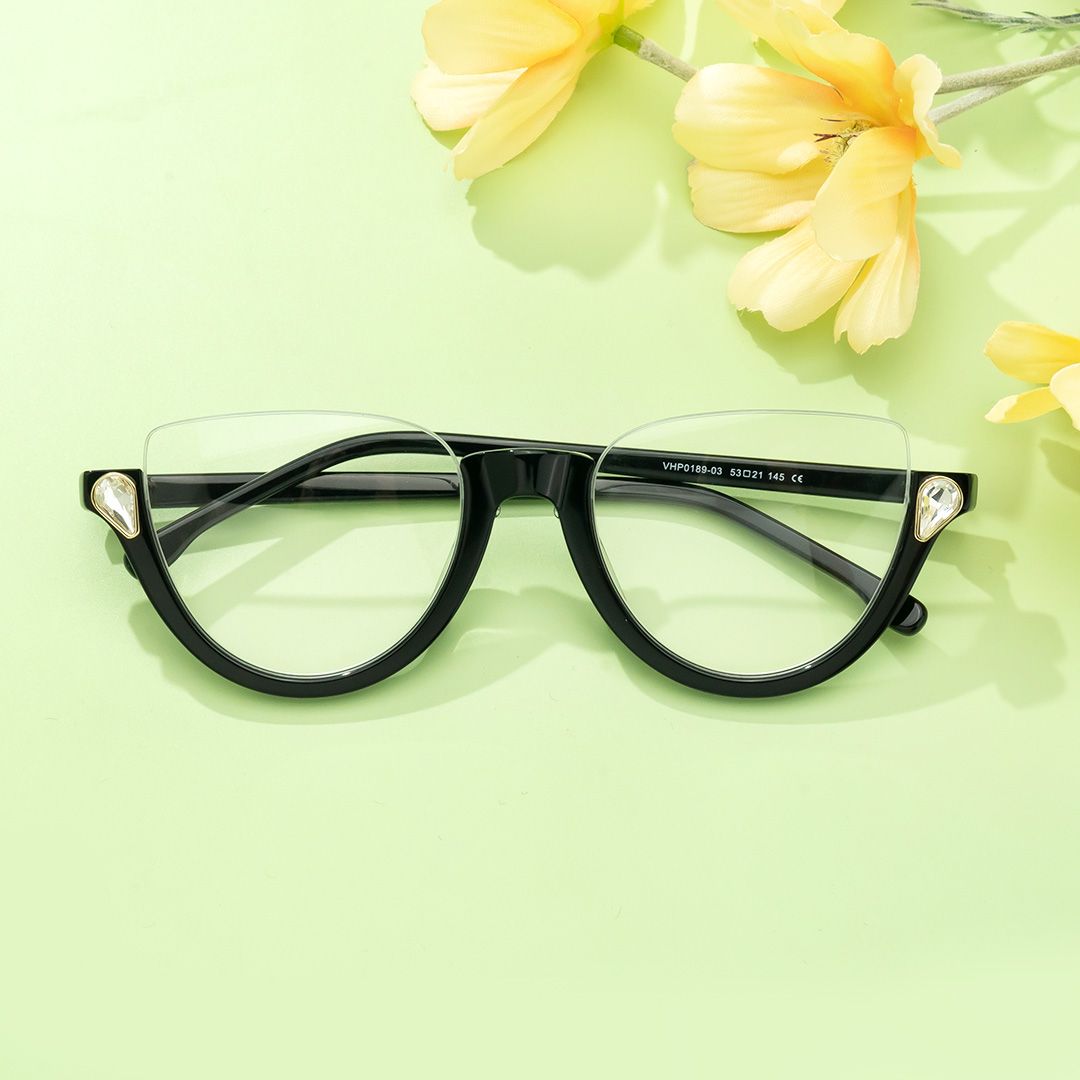 Sylvia - Cat Eye Black Eyeglasses | Vooglam On Model