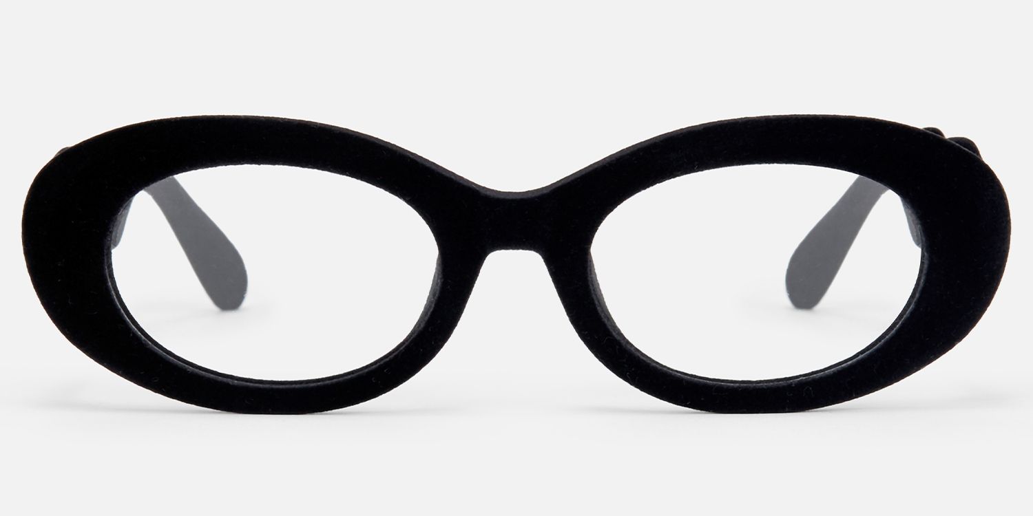 Royale - Oval Black Eyeglasses by Vooglam - Angle View