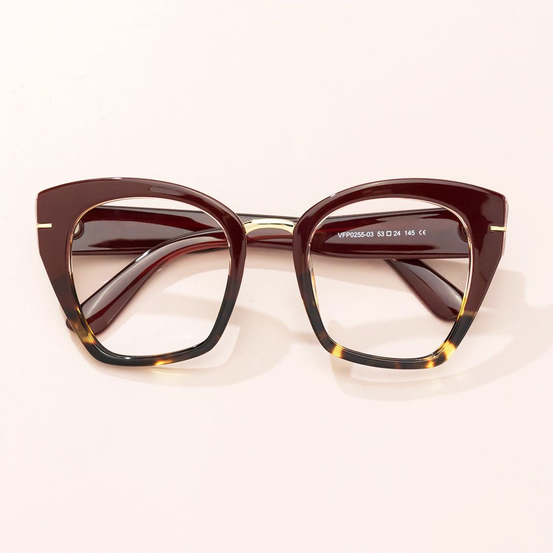 Paulina - Square Wine/Red Eyeglasses │Vooglam On Model