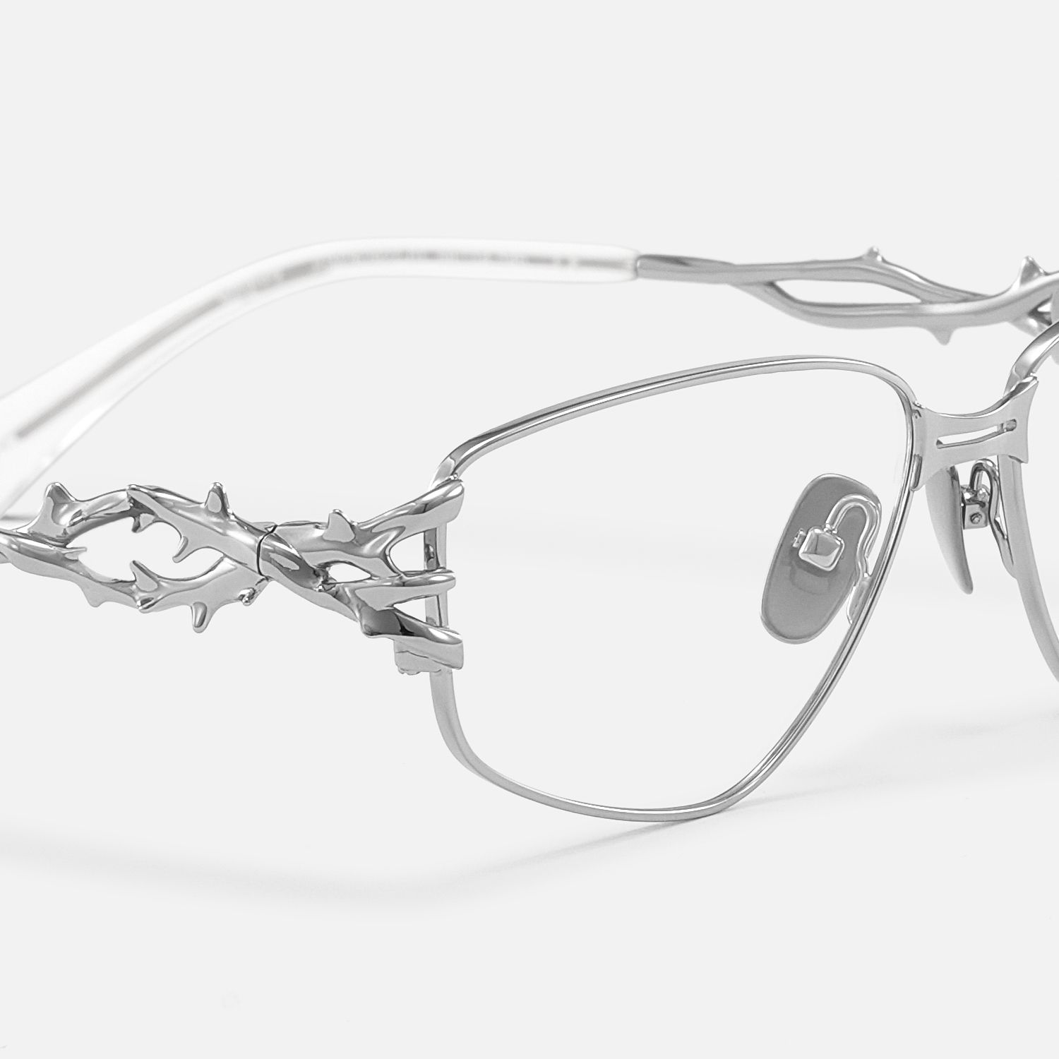 Spine - Silver Spine Deco Gothic Eyewear by Vooglam - Design Details
