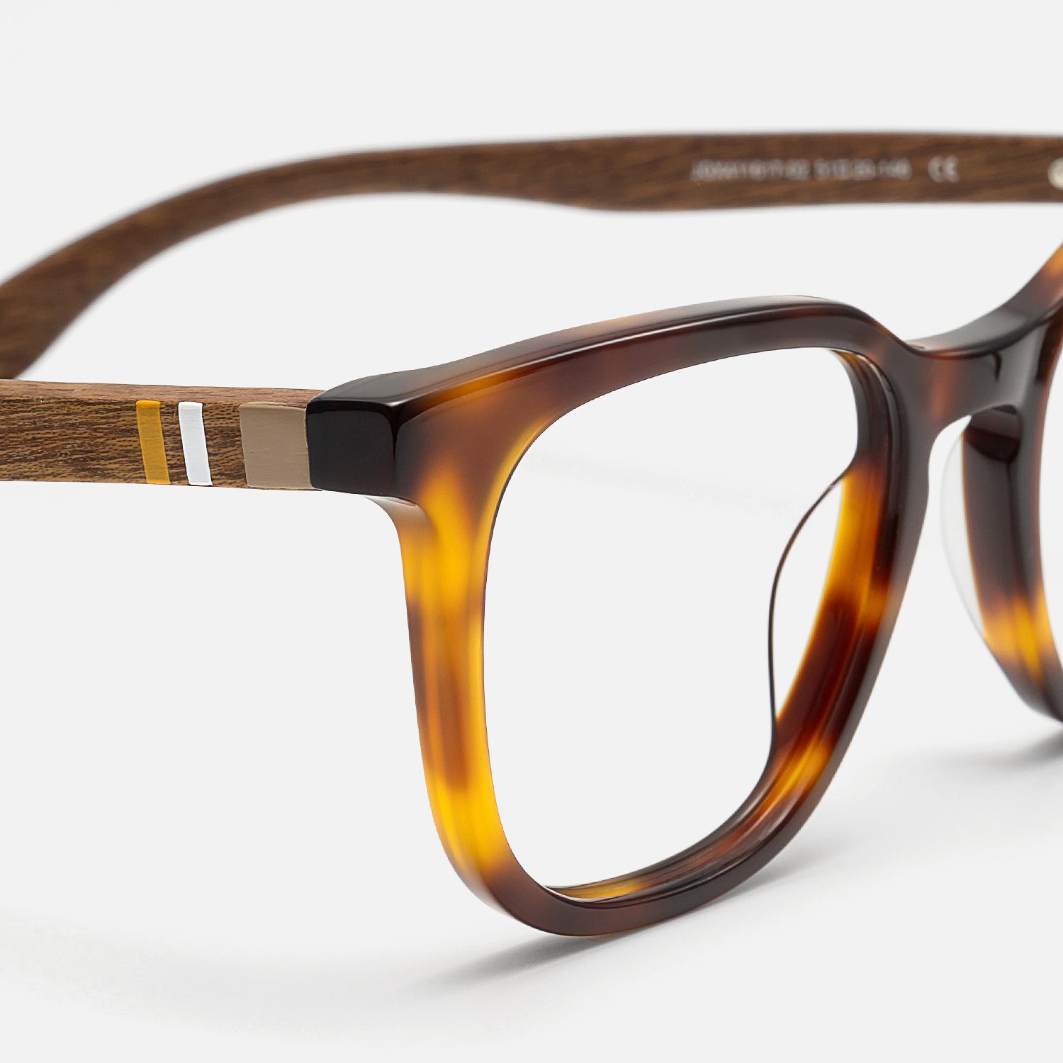 Lote - Square Tortoise Eyeglasses by Vooglam - Design Details