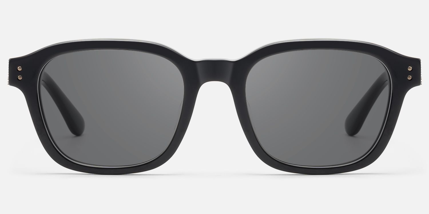 Rainier - Dark Gray Tint Black Zipper Sunnies by Vooglam - Angle View