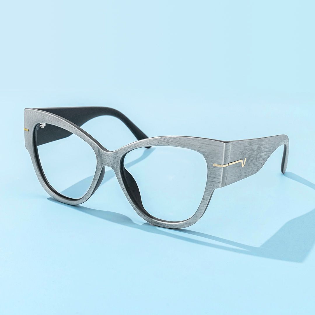 Elektra - Cat Eye Gray Eyeglasses | Vooglam On Model