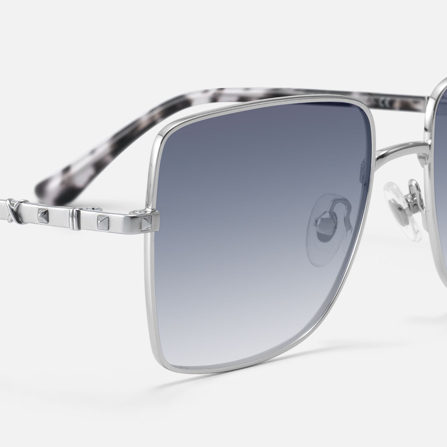 Devereux - Boho Chic Square Silver Sunglasses by Vooglam - Design Details