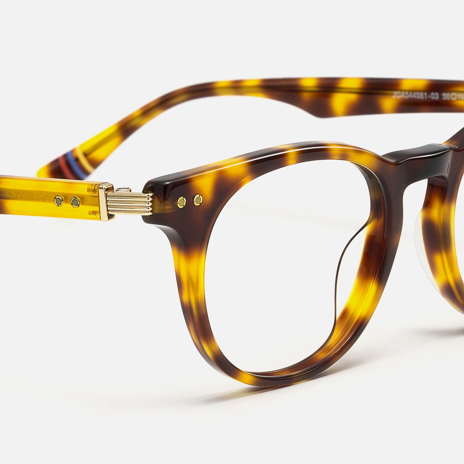 Vintel - Rectangle Tortoise Eyeglasses by Vooglam - Design Details