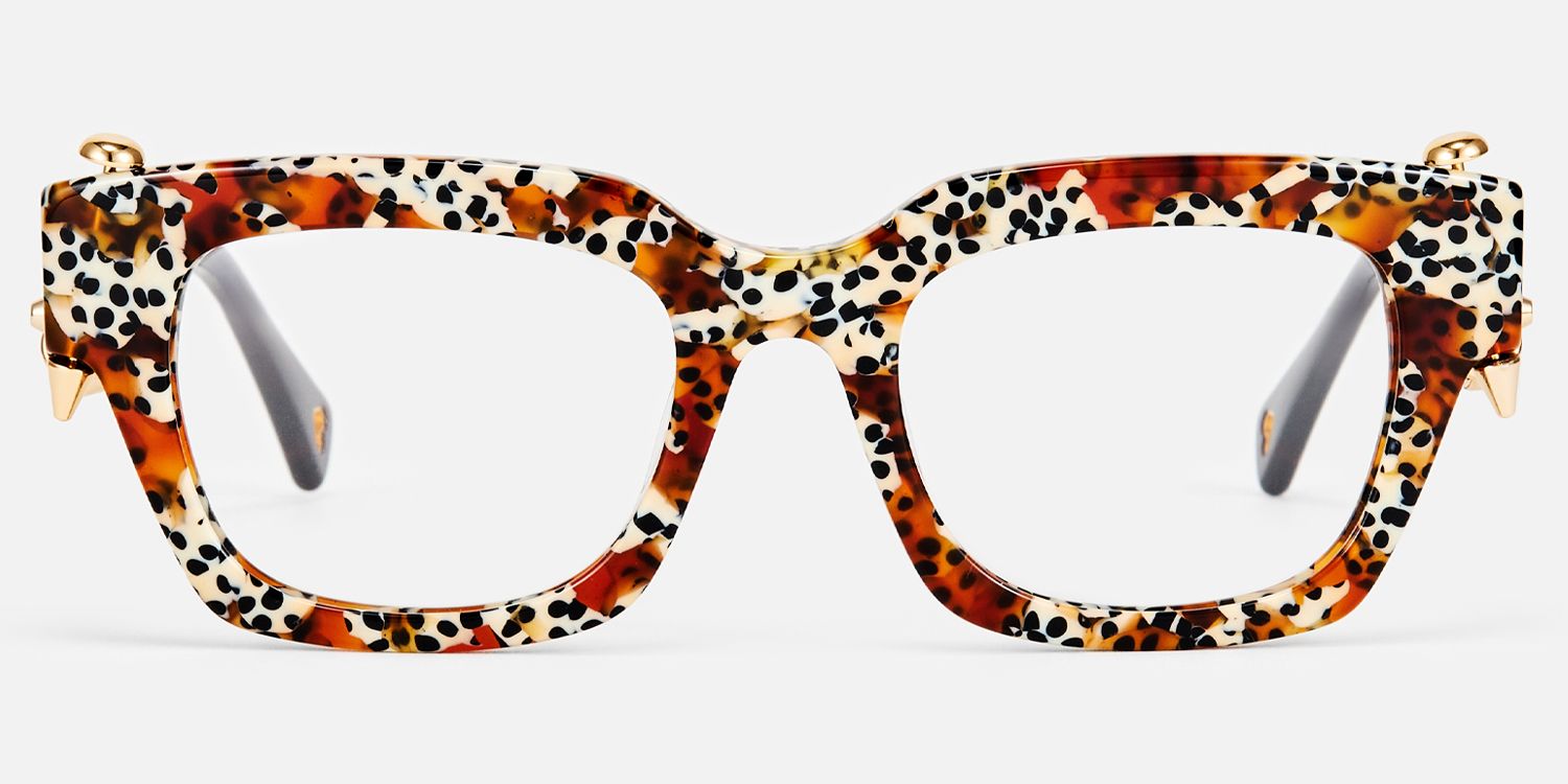 Sabrina - Leopard Print Piercing Glasses by Vooglam - Angle View