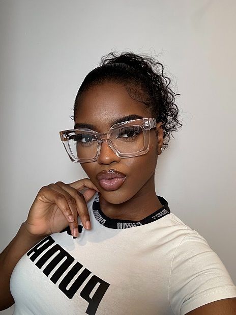 Vooglam review by iamonyinyeh on Pacheco: I love these glasses - Image 1
