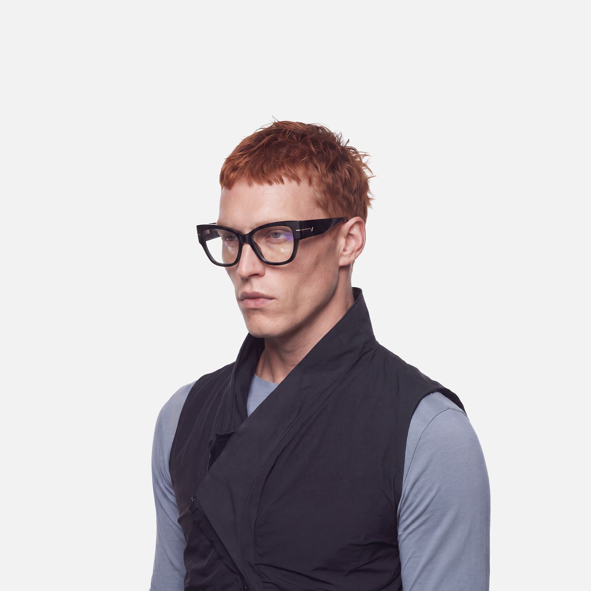 Elektra - Elegant Black & Gold Cat Eye Glasses by Vooglam - Model Side Profile