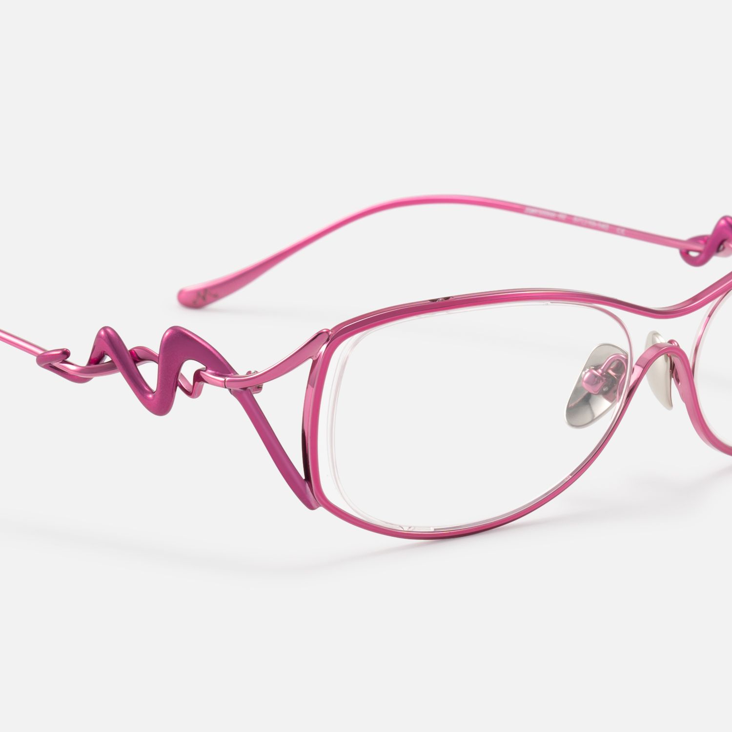 Okinawa - Pink Metal Hollow Design Oval Glasses by Vooglam - Design Details