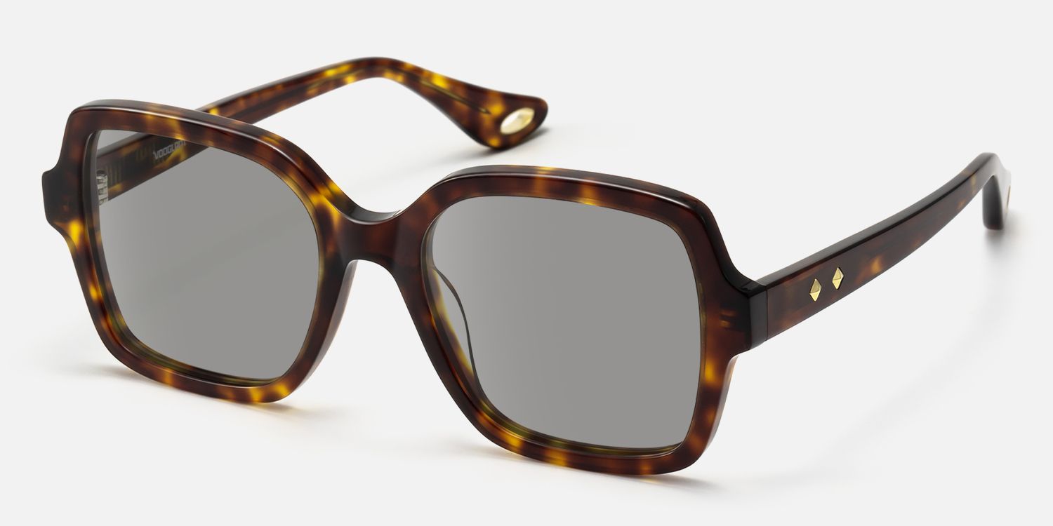 Meridian - Square Tortoise Acetate Sunglasses by Vooglam - Front View