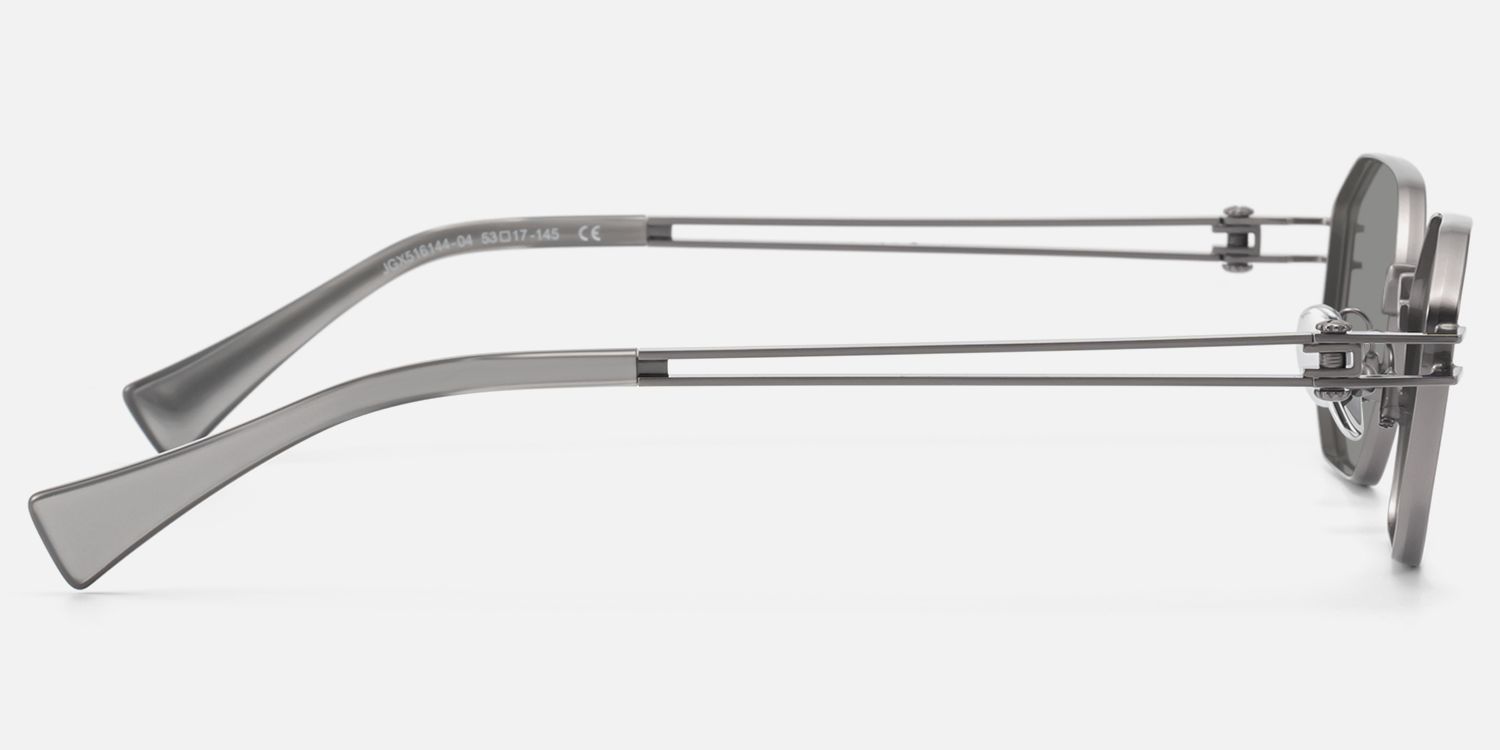 Loos - Light Gray Polygonal Oversized Sunglasses by Vooglam - Side View