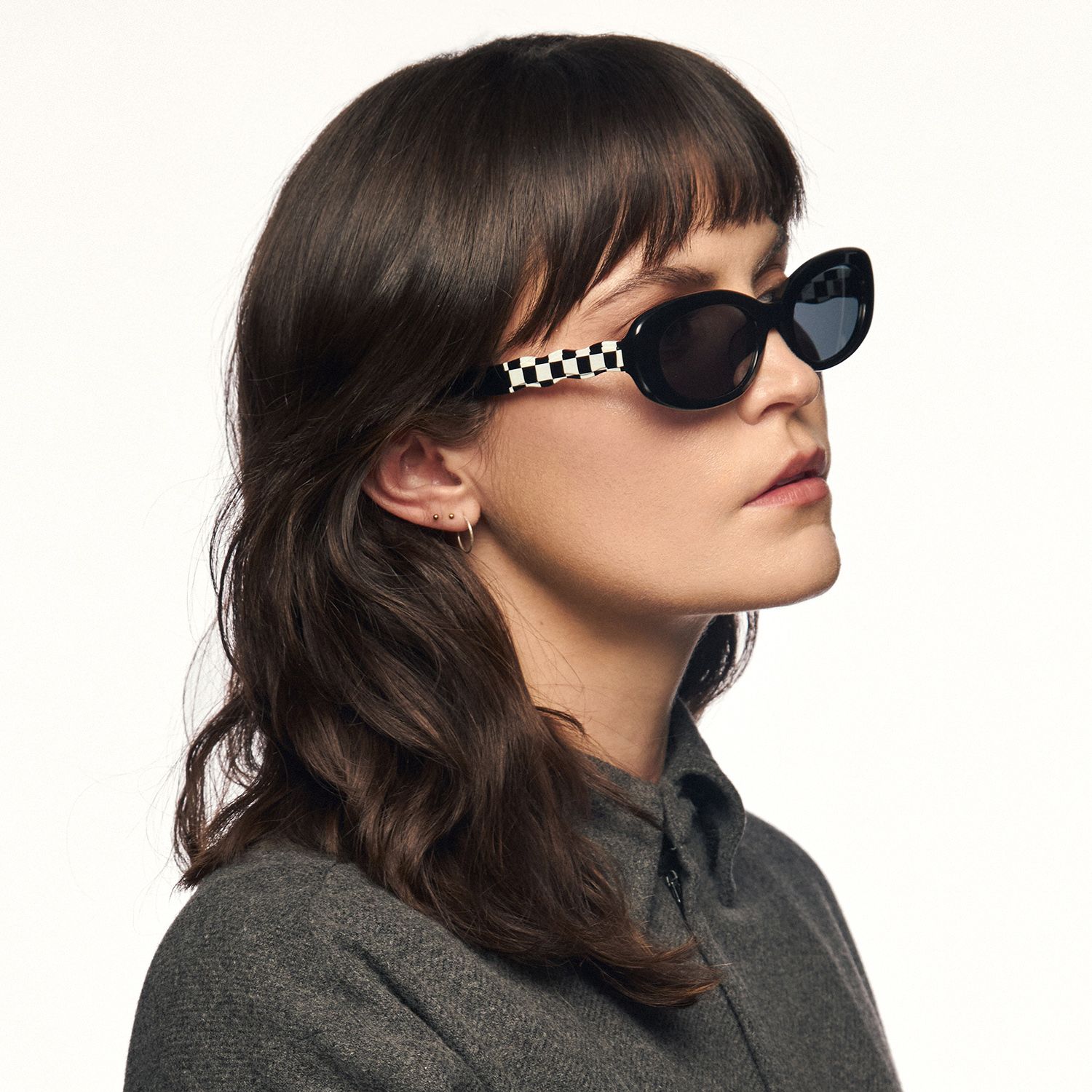 SHHHH~ - Black Oval Sunglasses with Checkered by Vooglam - Lifestyle Look