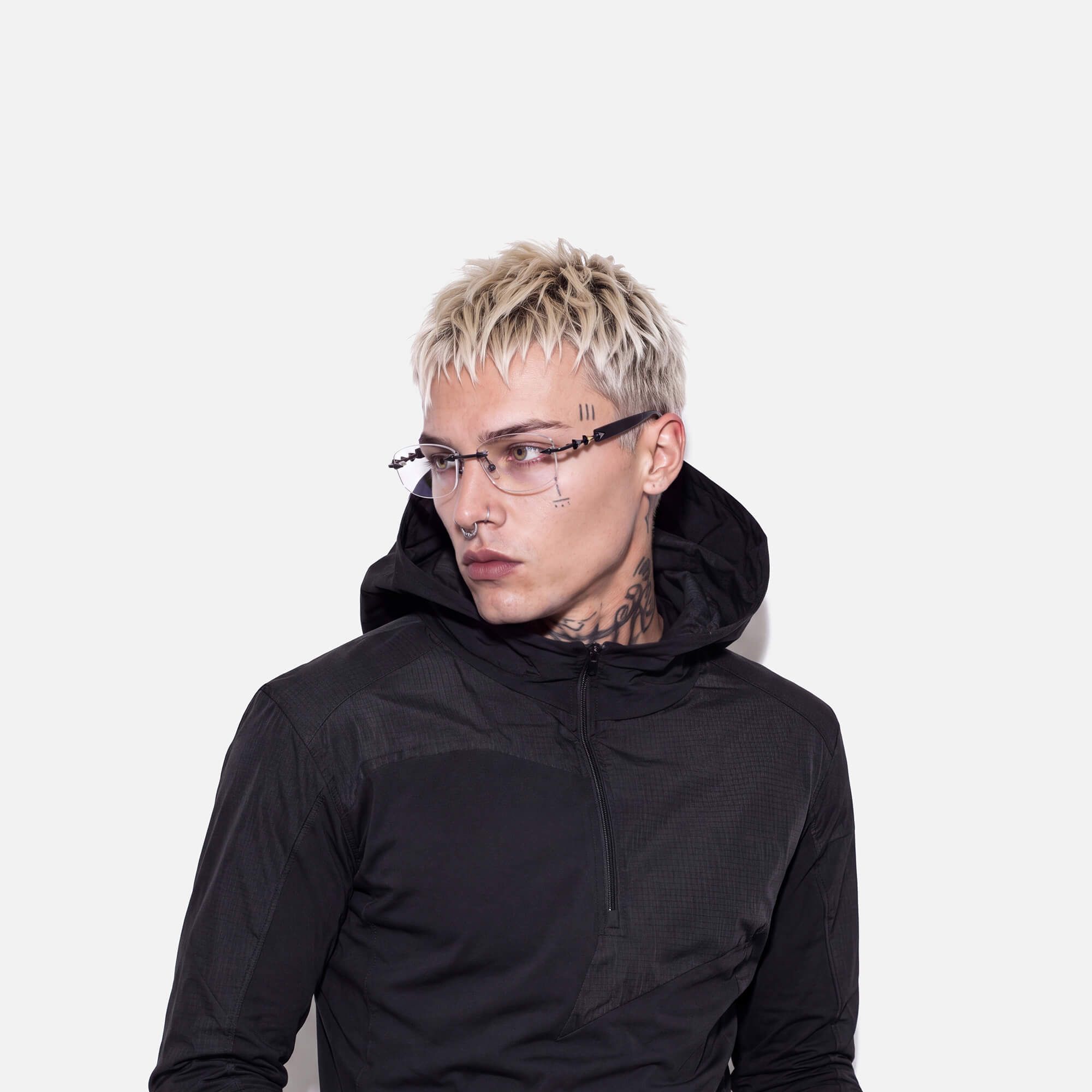 Fracture - Ultralight Frameless Black Glasses by Vooglam - Model Side Profile