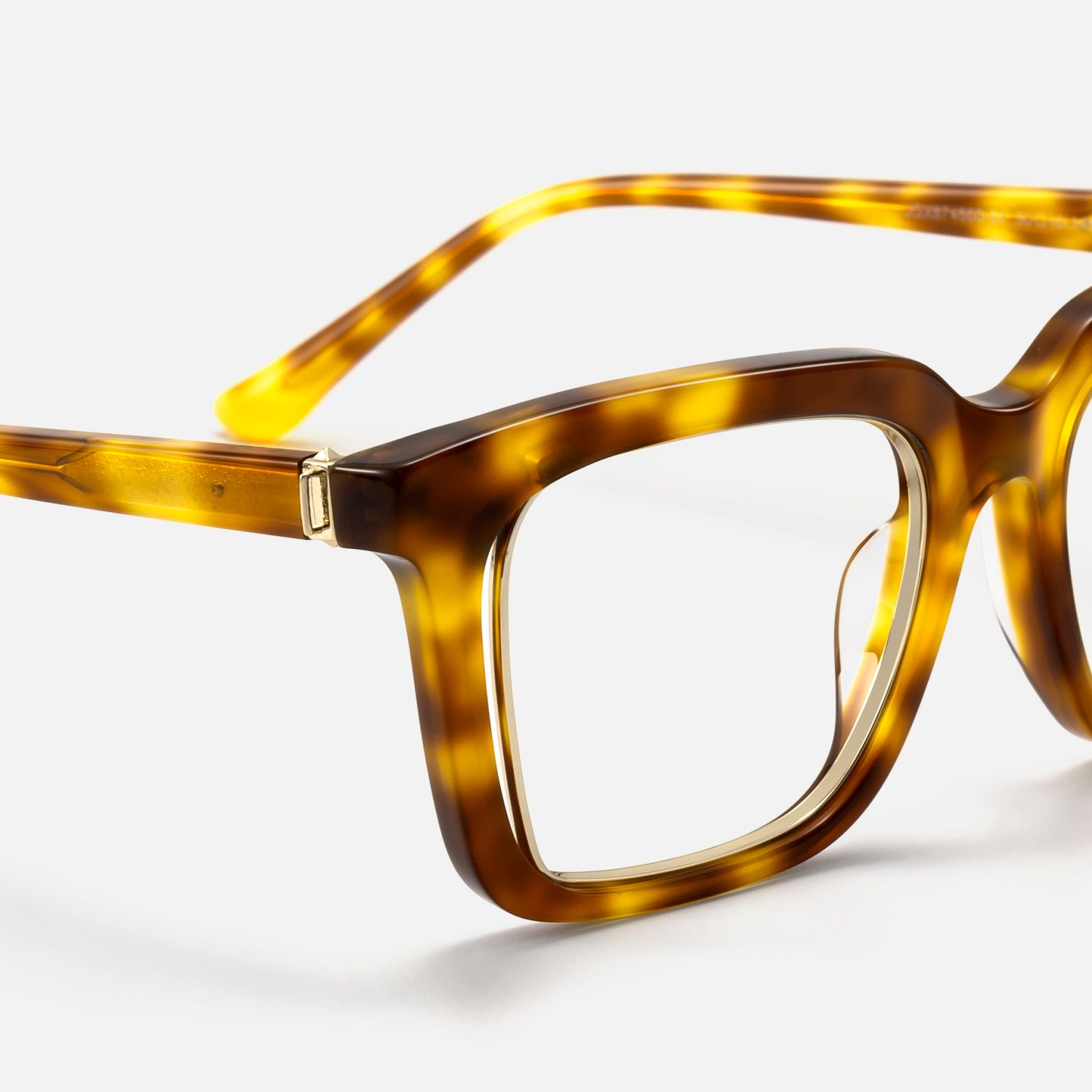 Chaparral - Desert Punk Rectangle Tortoise Glasses by Vooglam - Design Details