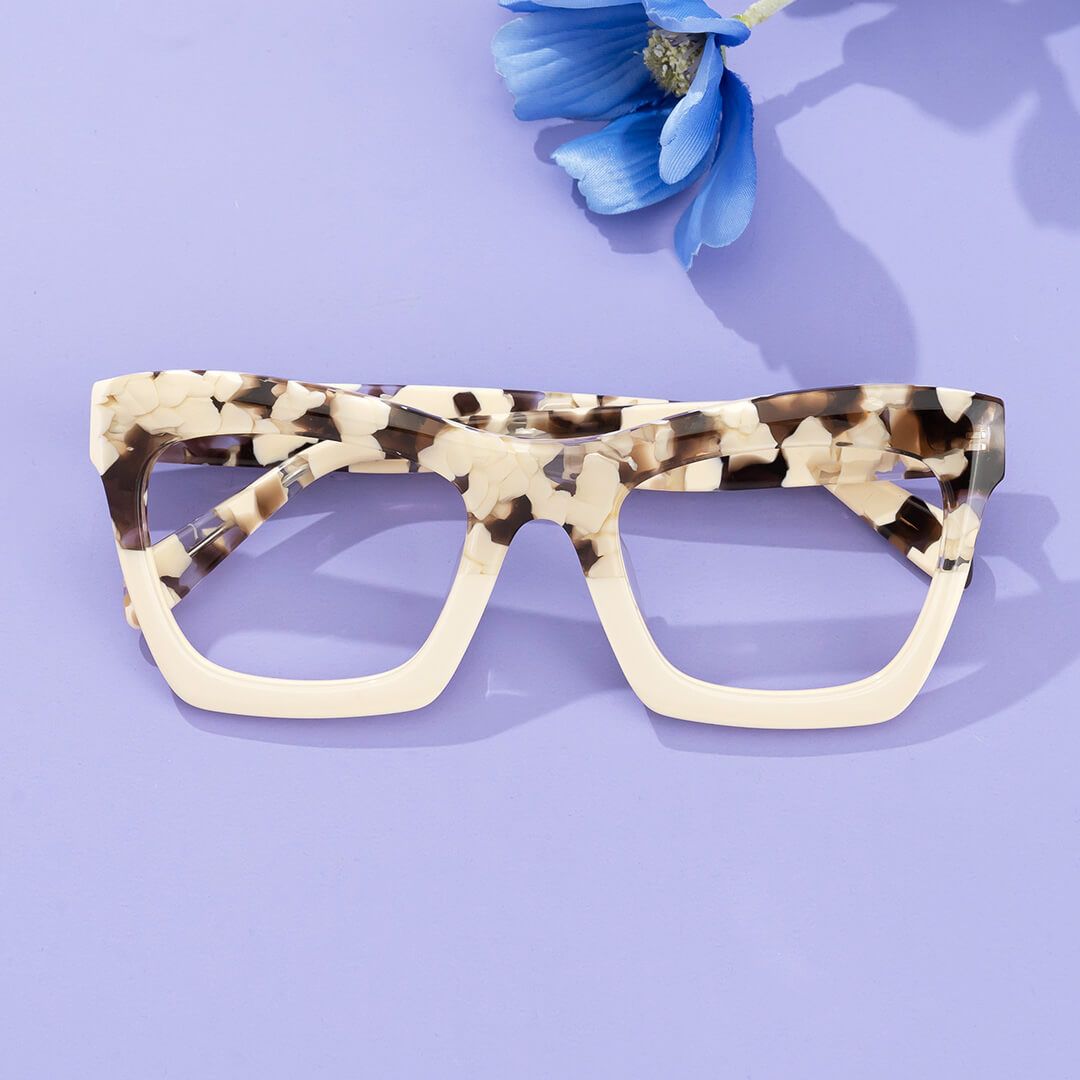 Sienna - Rectangle Light/Tortoise Eyeglasses | Vooglam On Model