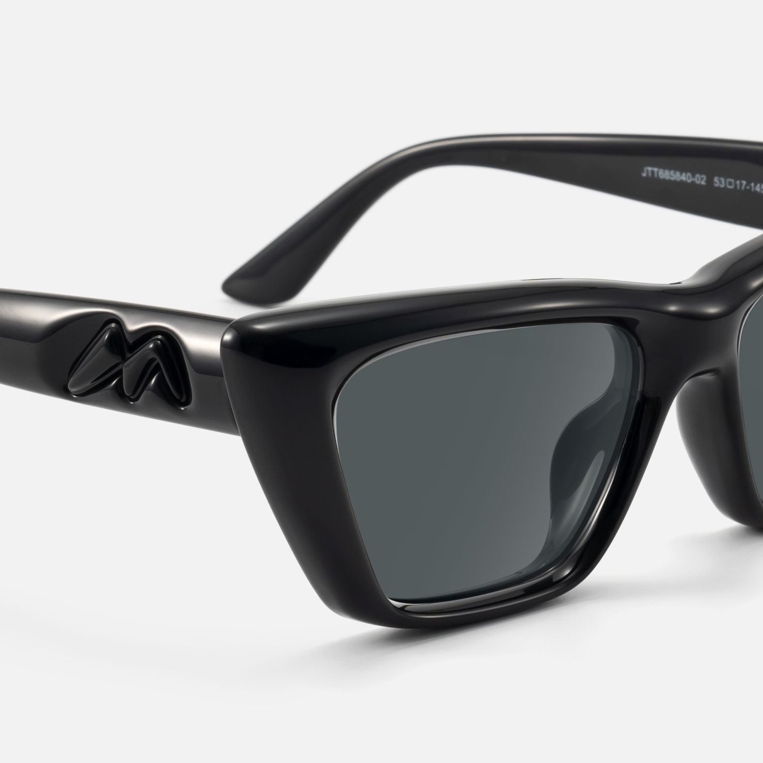 Meguro - Black Inflated Cat-Eye Tinted Sunglasses by Vooglam - Design Details