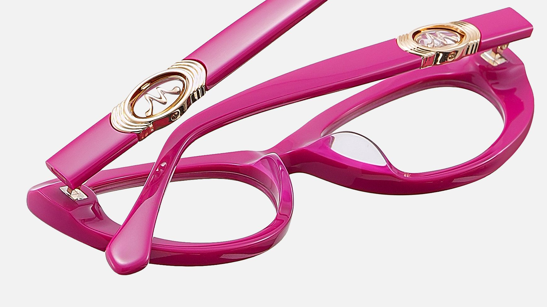 Vooglam Ginza Eyeglasses Premium Craftsmanship Details: A sharper take on cat-eye