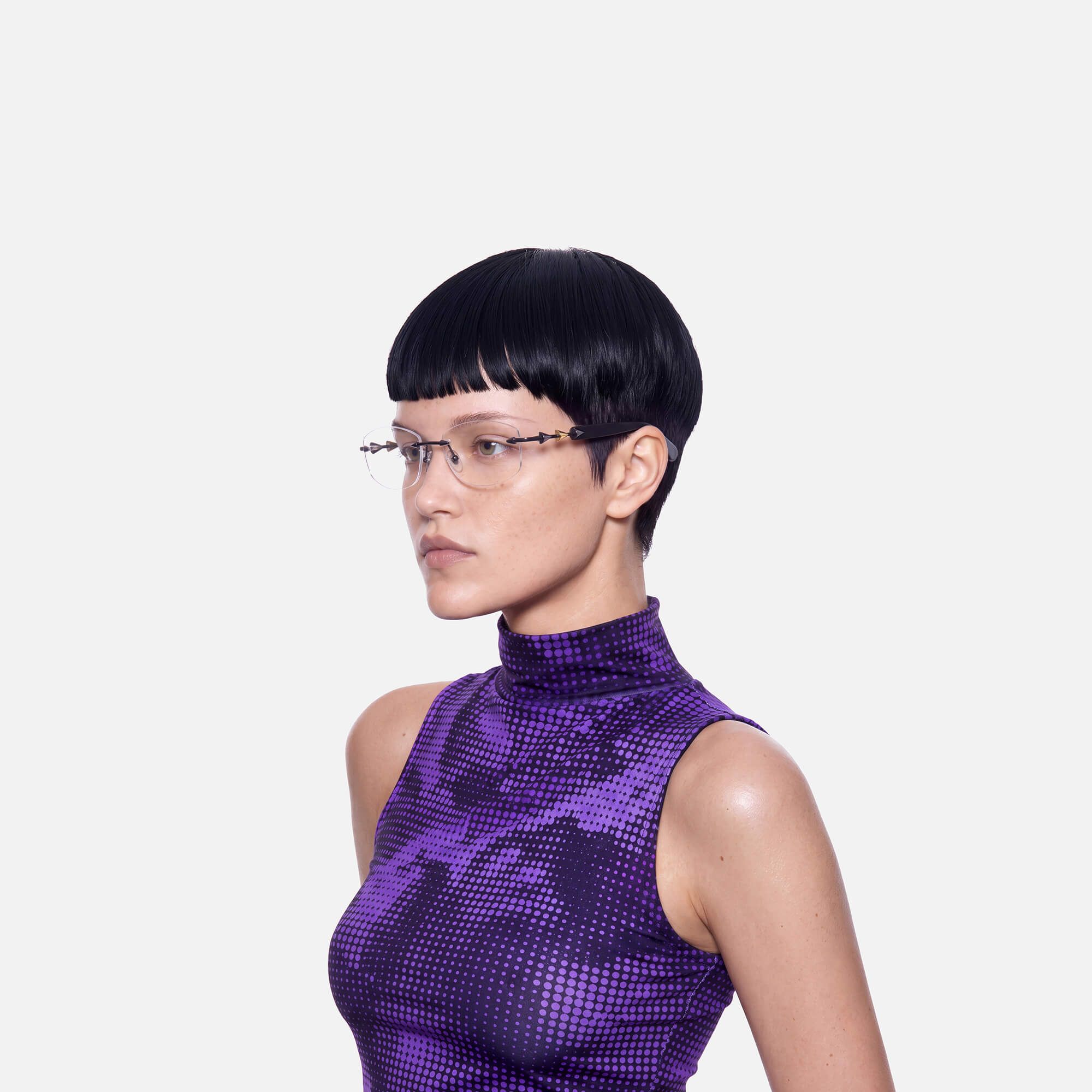 Fracture - Ultralight Frameless Black Glasses by Vooglam - Side View On Model
