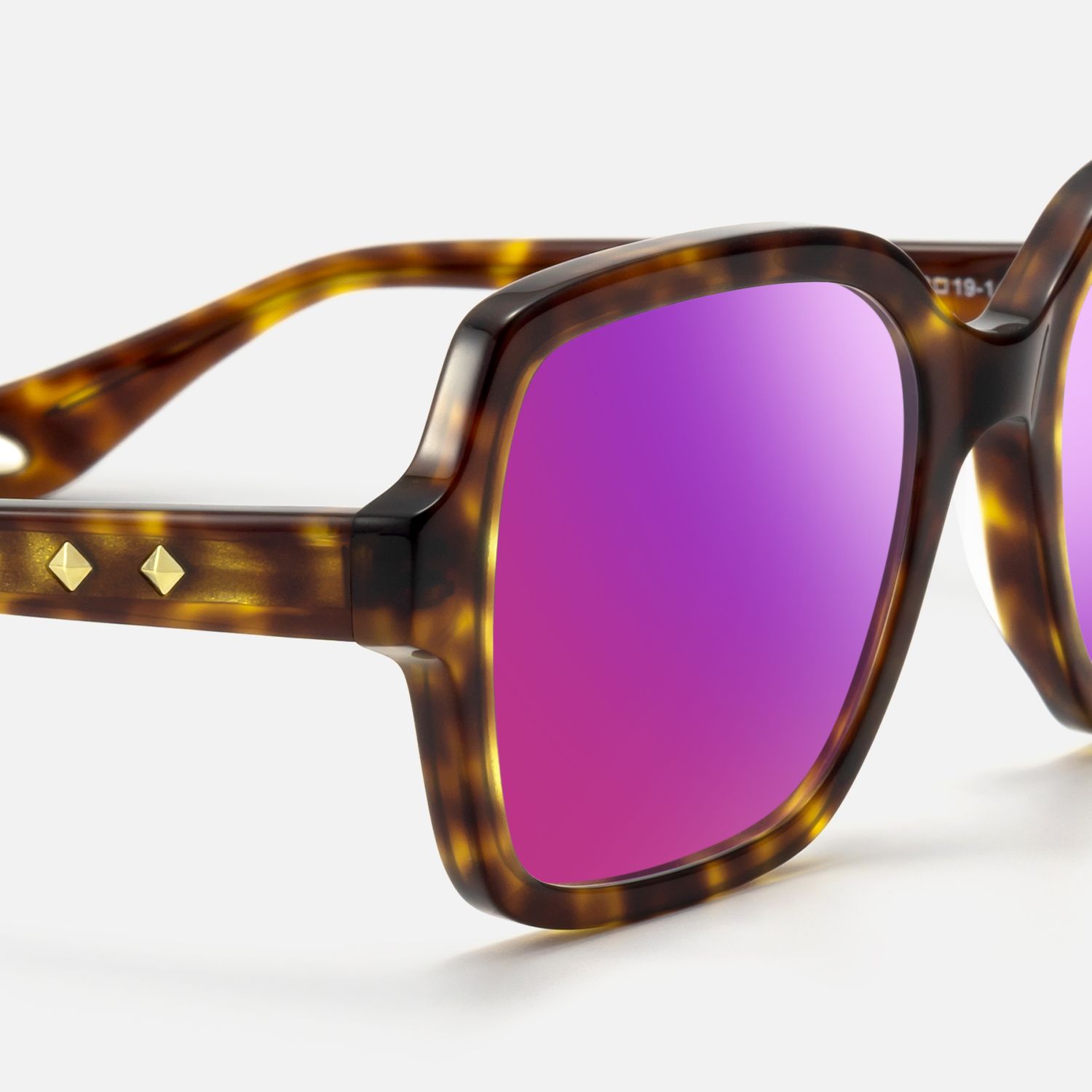 Meridian - Square Tortoise Purple Mirrored Shades by Vooglam - Design Details