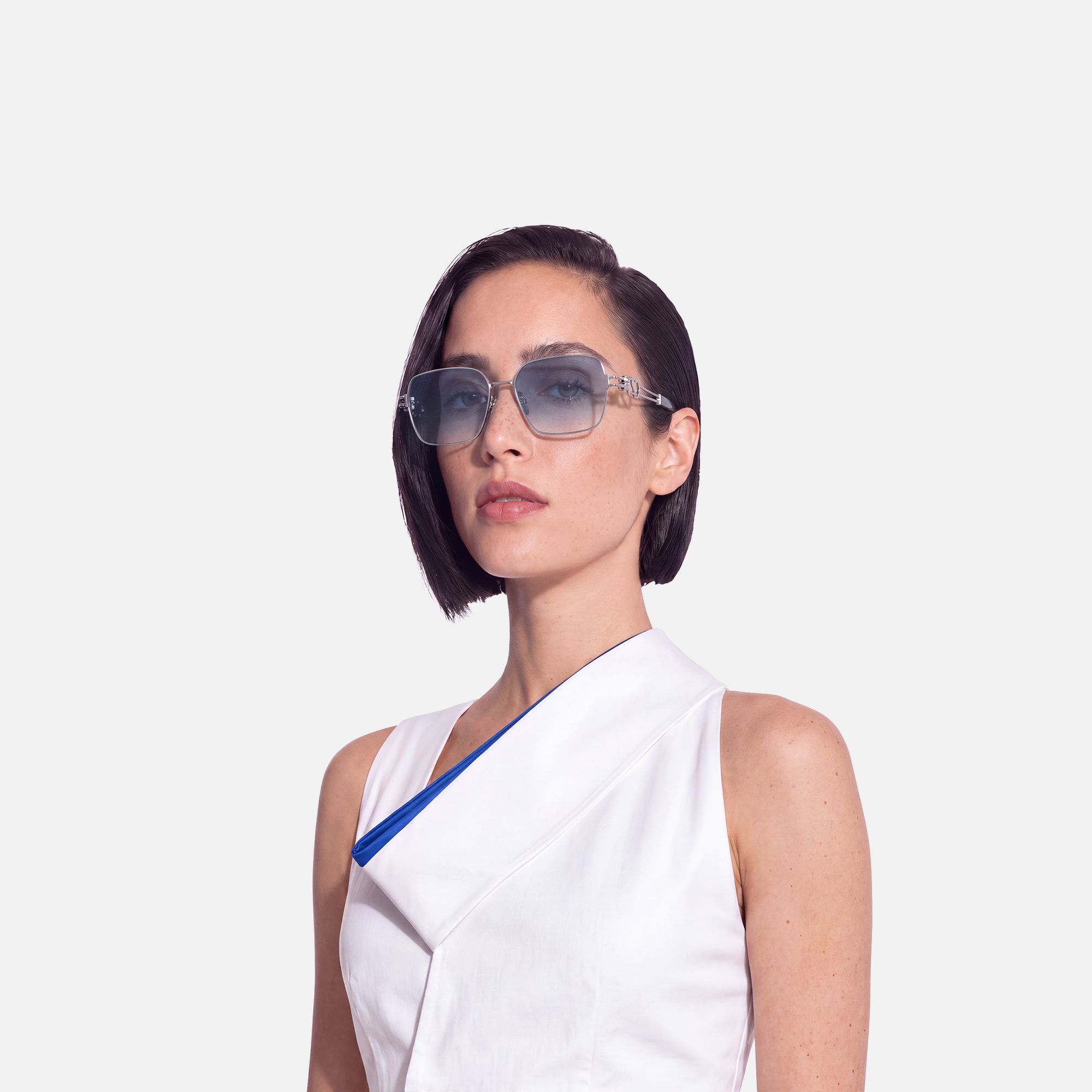 The Architect - Silver Gradient Gray Sunglasses by Vooglam - Side View On Model