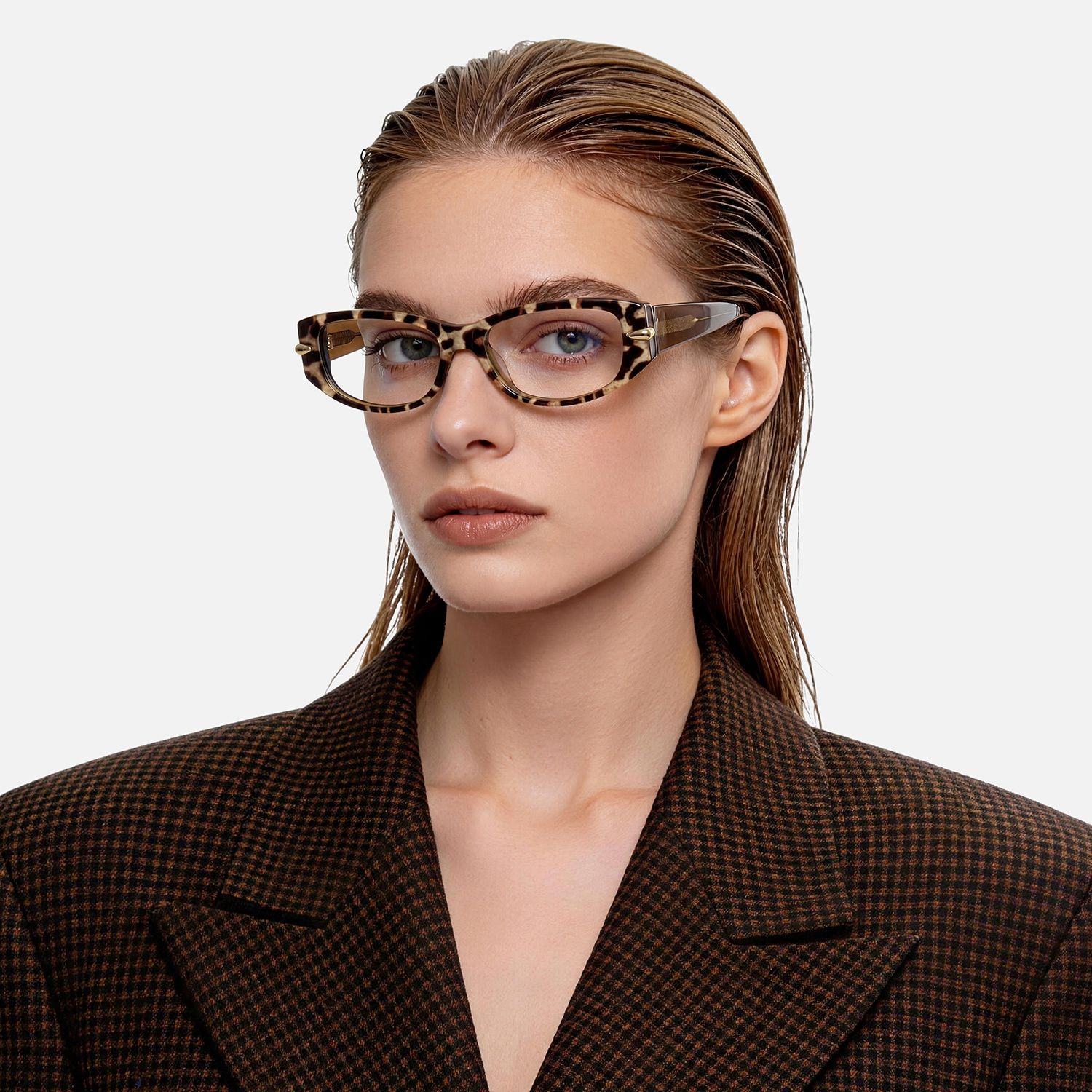 Brand Story: Behind the design of Erica - Rectangle Tortoise Eyeglasses by Vooglam